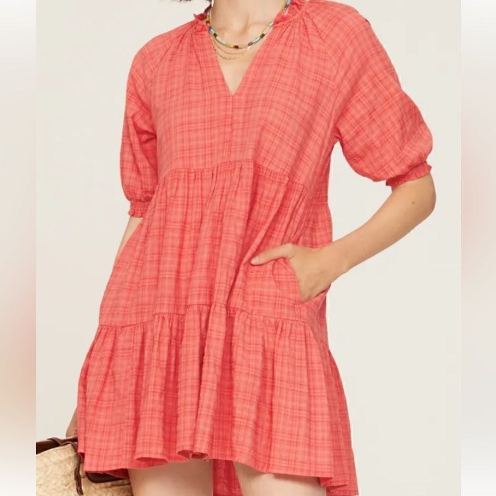 BB Dakota Steve Madden Salmon Pink Dress with Pockets. Size Small